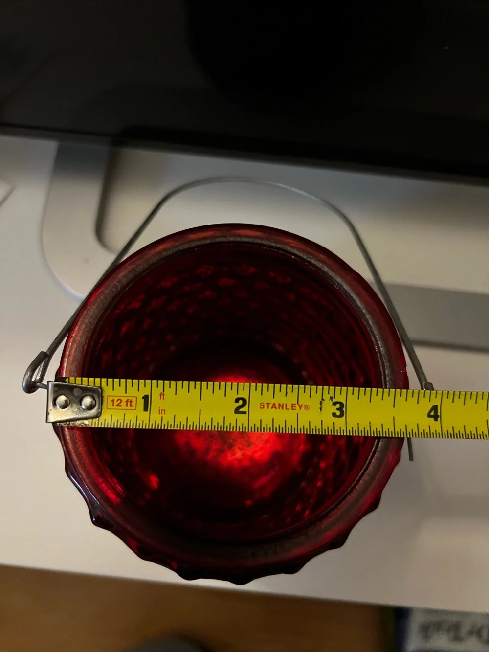 N/A decorative red